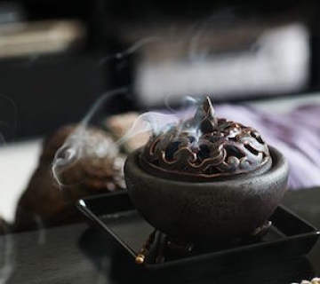 Những cách thưởng thức trầm hương tại nhà
